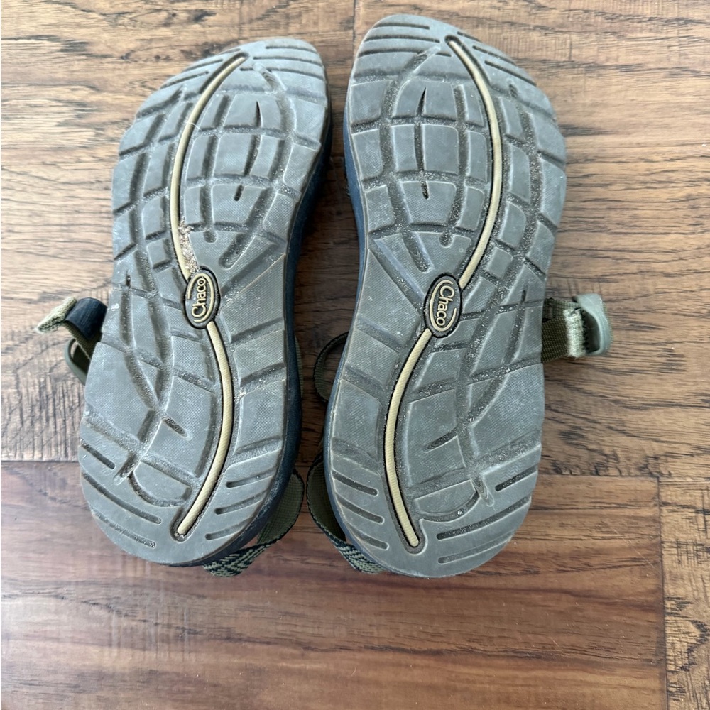 Chaco Green and Black Sandals - Picture 2 of 3